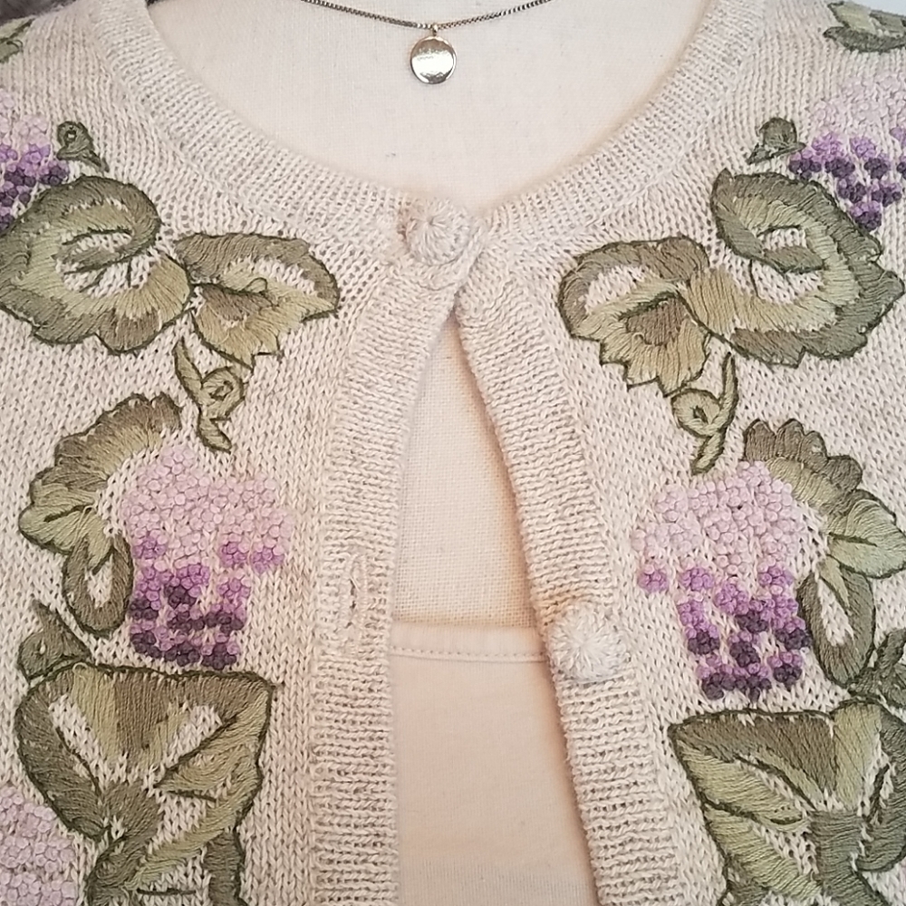 Orvis Cardigan XS 0 Floral Embroidered Oat Cotton Button Front Sweater Gorpcore - Picture 2 of 10